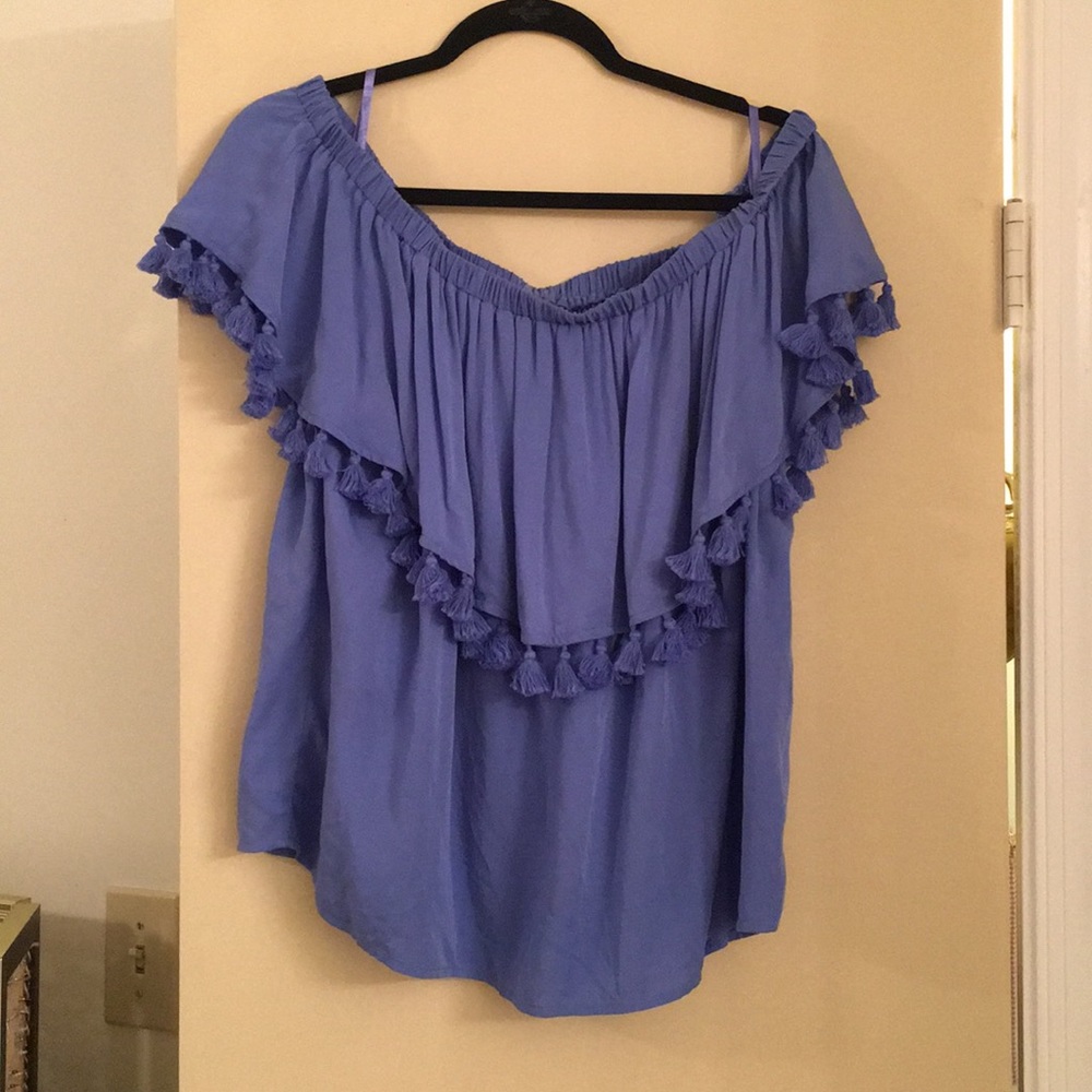 Gianni Bini off the shoulder shirt with tassels